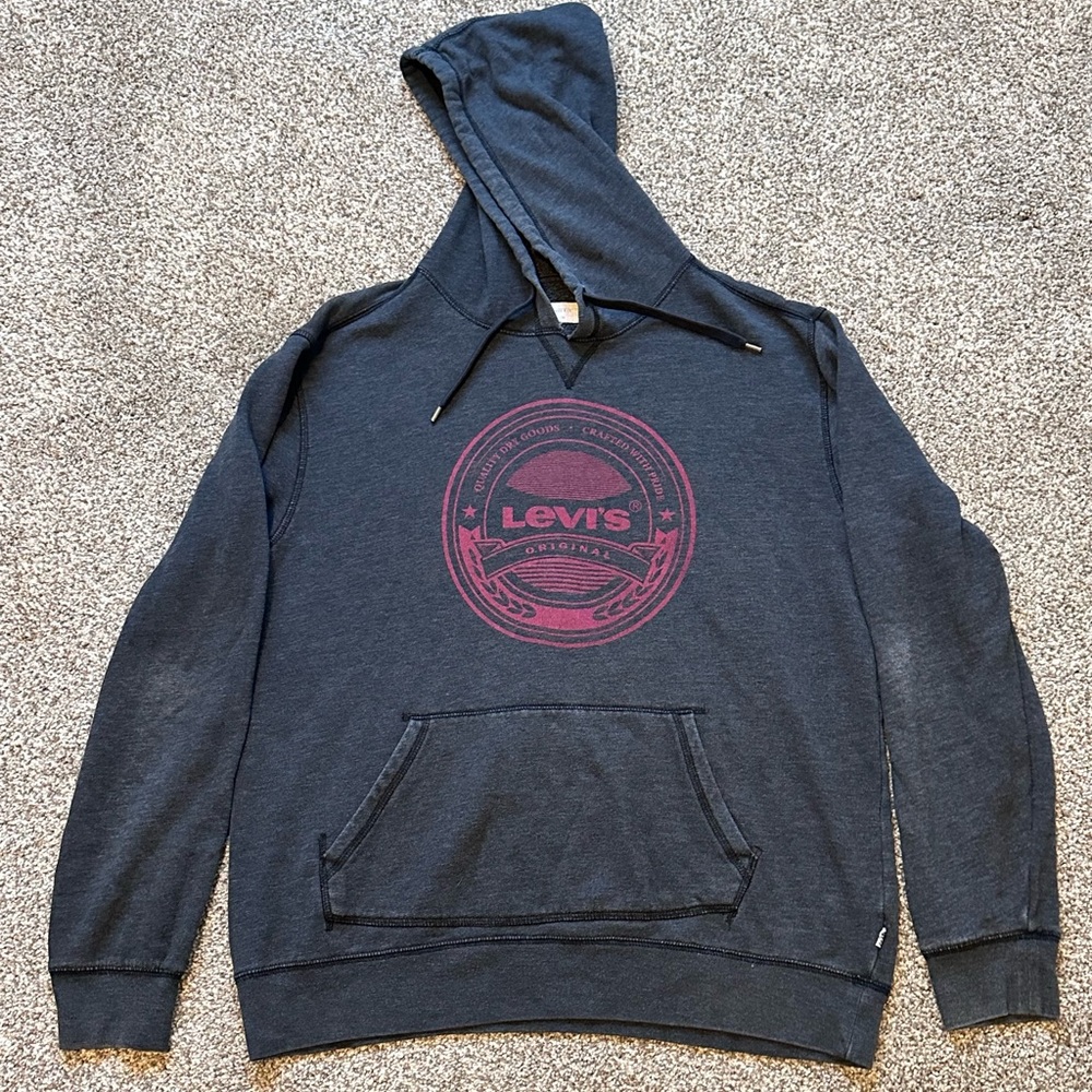 Levi's Charcoal Hoodie with Burgundy Chest Emblem